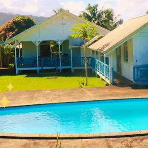  Hébergement de vacances Tevihouse 2 Bedrooms House Or-and Bungalow With Pool